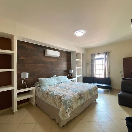 Hotel Real San Javier Сан-Хуан-де-лос-Лагос Екстер'єр фото